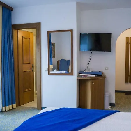 Am Alten Marktplatz 3* Sankt Anton am Arlberg