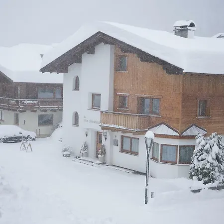 Am Alten Marktplatz Casa de hóspedes 3*