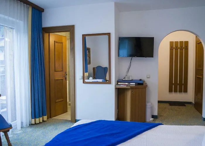 Am Alten Marktplatz 3* Sankt Anton am Arlberg